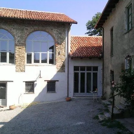 Il Fienile Dei Porri Bed & Breakfast Dego