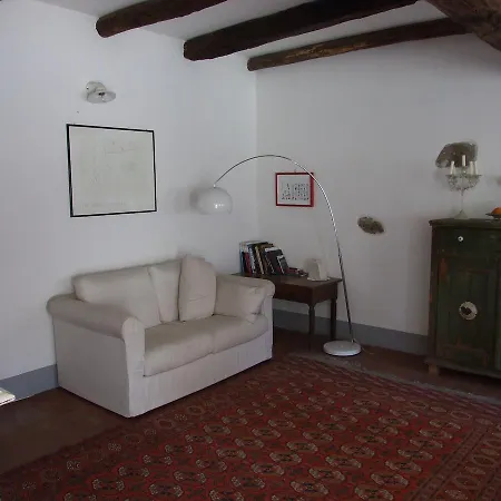 Il Fienile Dei Porri Bed & Breakfast Dego